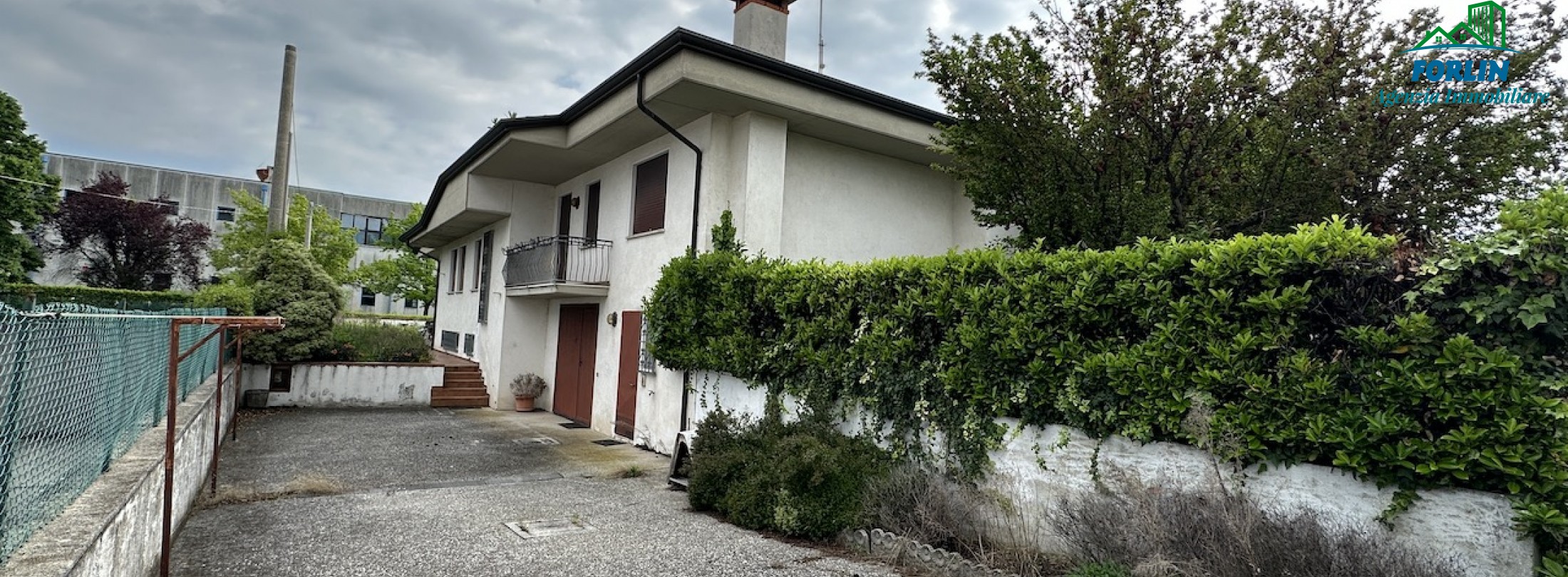 VILLINO SINGOLO CON 500 MQ DI GIARDINO! - V529 - 